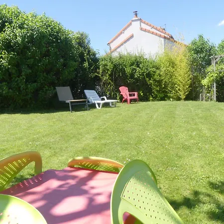 別荘 Entre La Maine Et La Loire Noyant-la-Plaine